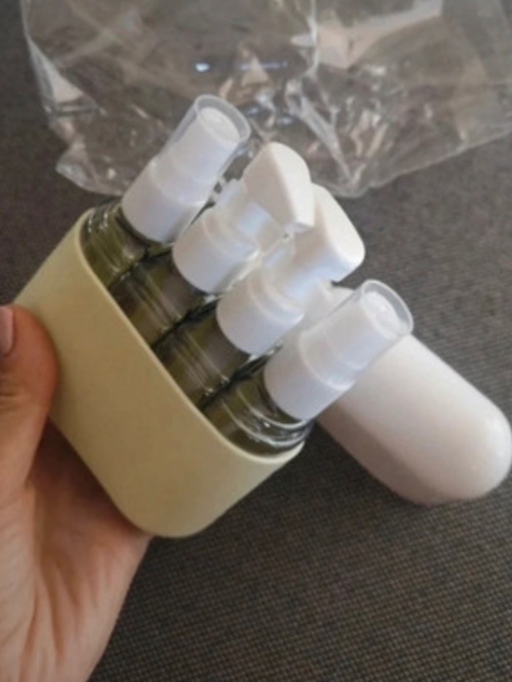 Travel dispenser set